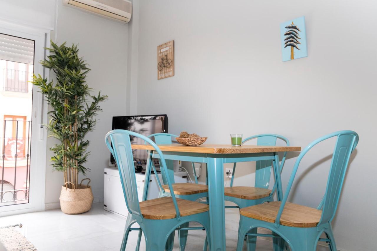 Apartamento Melina Arlu - Barrio La Victoria Малага Экстерьер фото